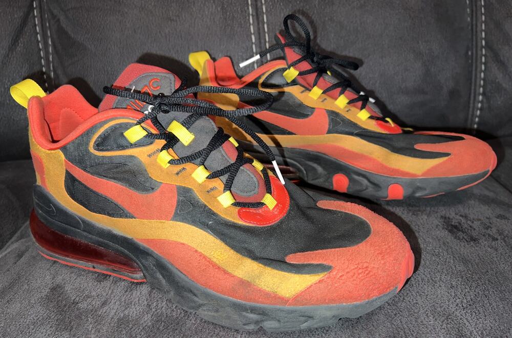 Nike Mens Air Max 270 React CZ9267-001 Red Casual Shoes Sneakers Size 10